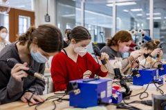 Students working in a maker lab.